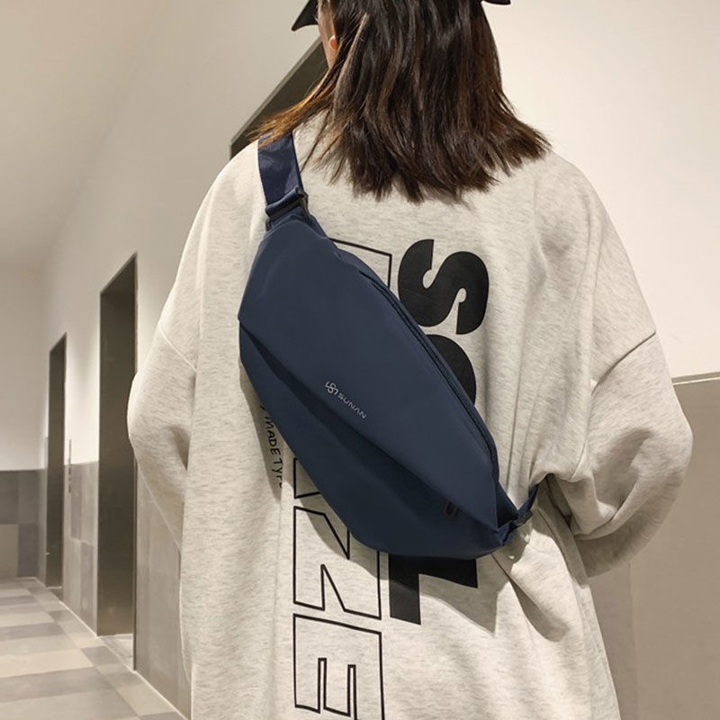 Fashionable Sleek Urban Bag